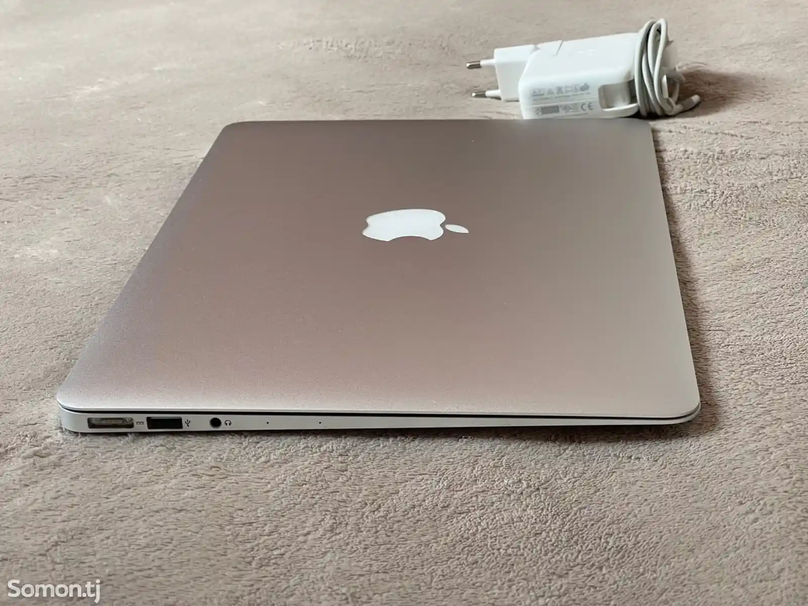 Ноутбук Apple MacBook Air 13 2017-4