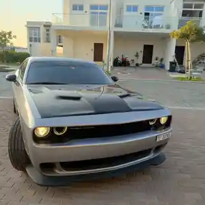 Dodge Challenger, 2018