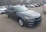 Kia Optima, 2017-5