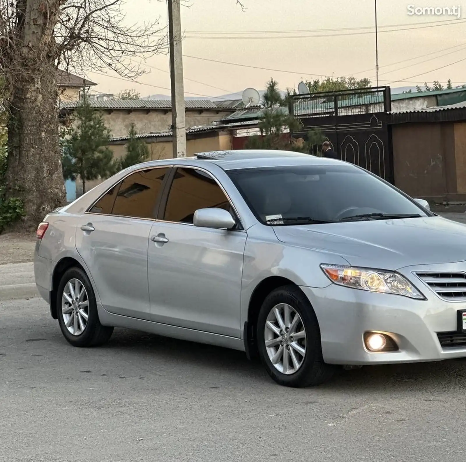 Toyota Camry, 2011-4