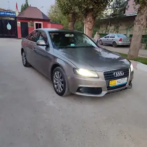 Audi A4, 2009