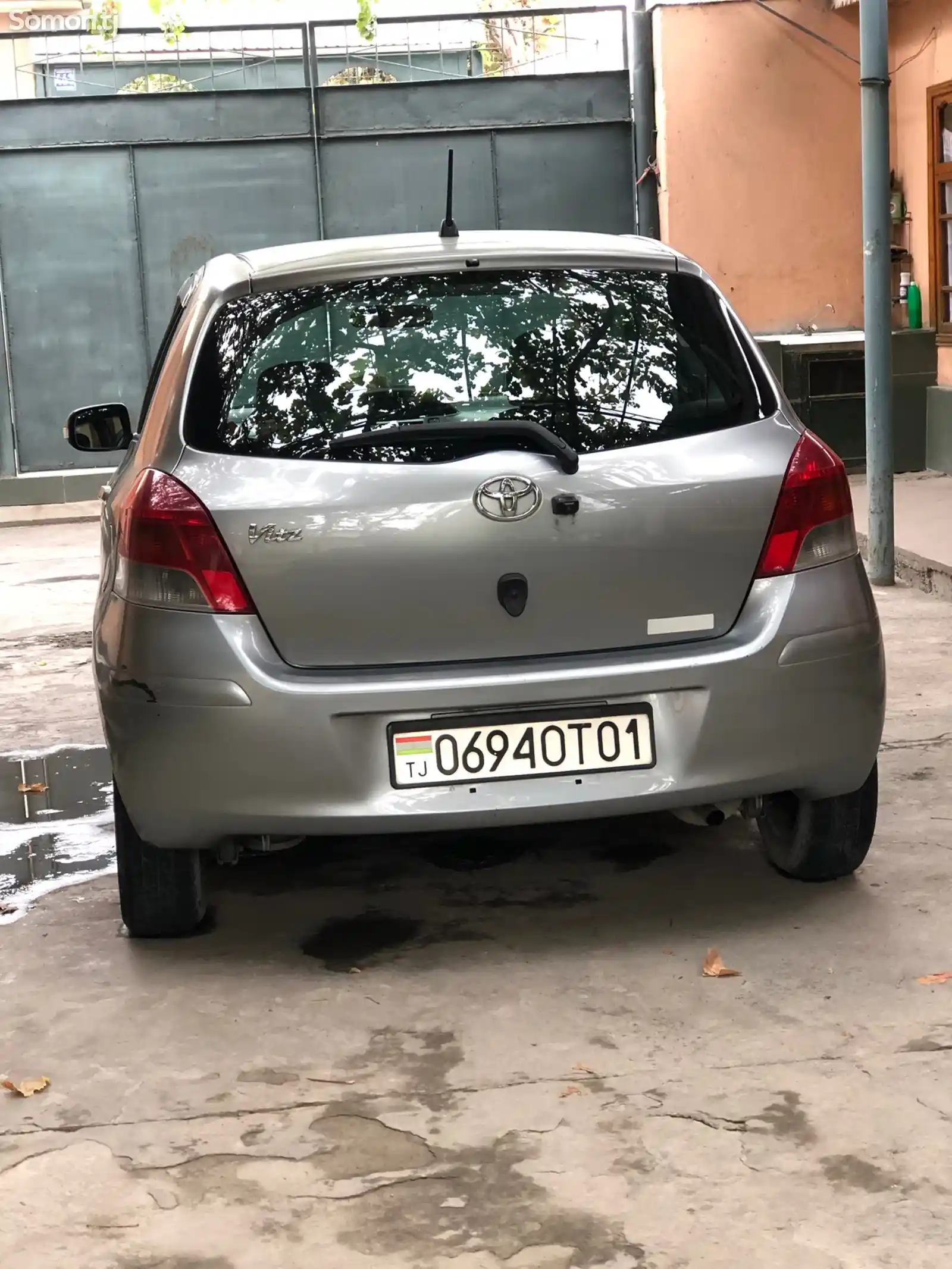 Toyota Vitz, 2010-1