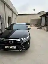 Toyota Camry, 2017-4