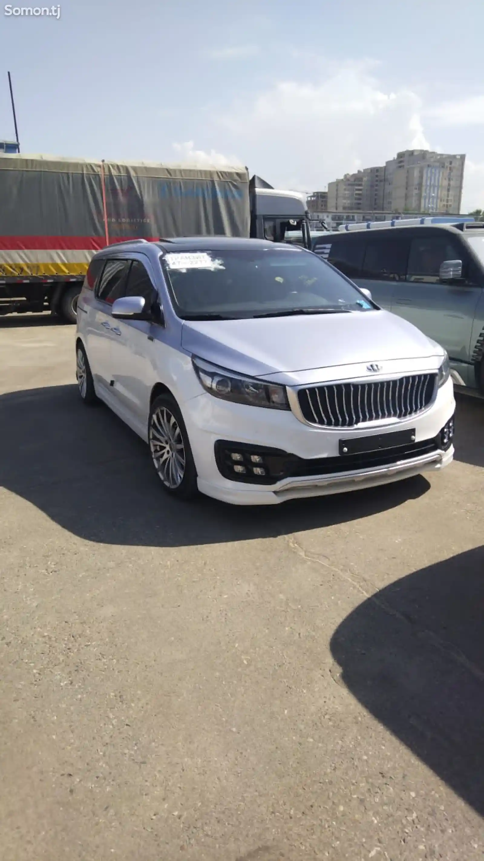 Kia Carnival, 2015-6