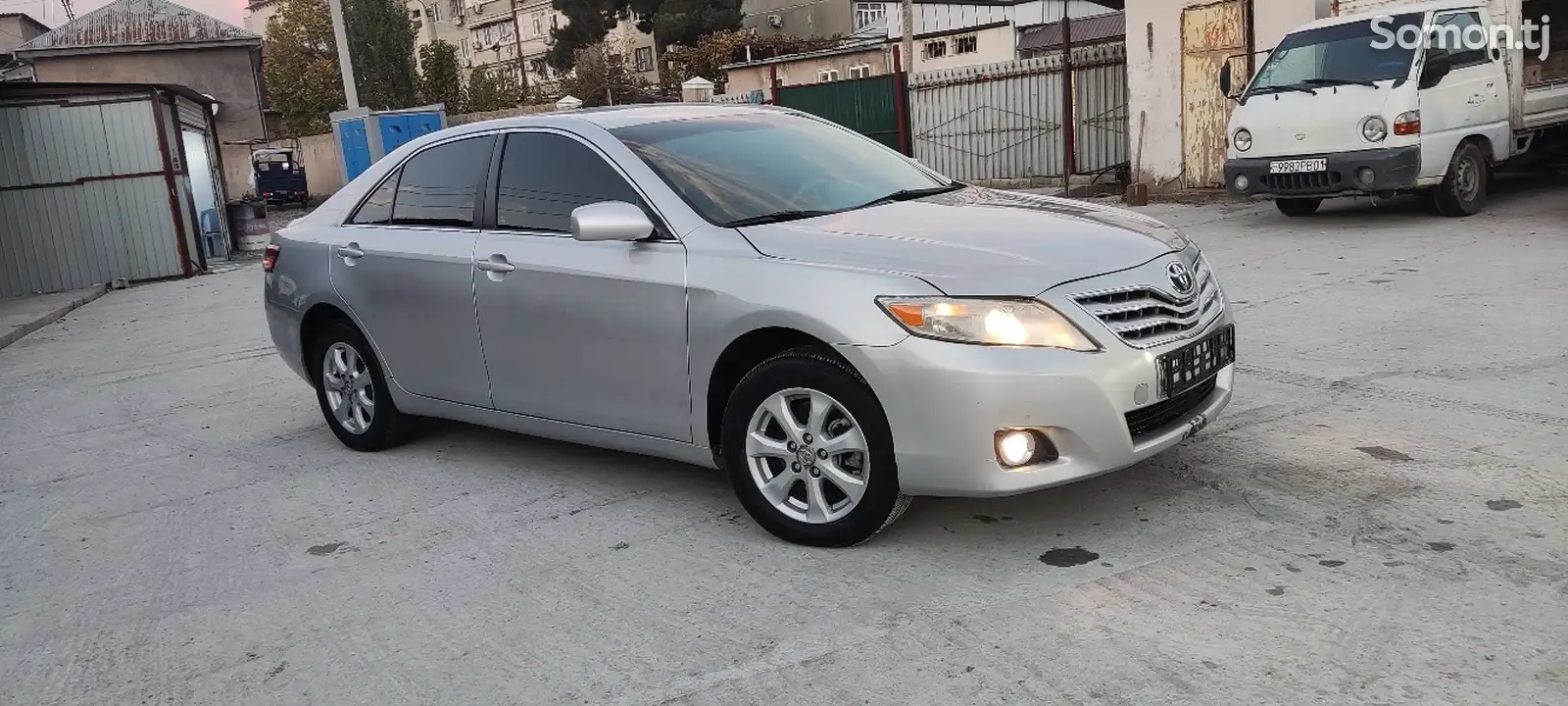 Toyota Camry, 2011-1