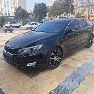 Kia K5, 2015