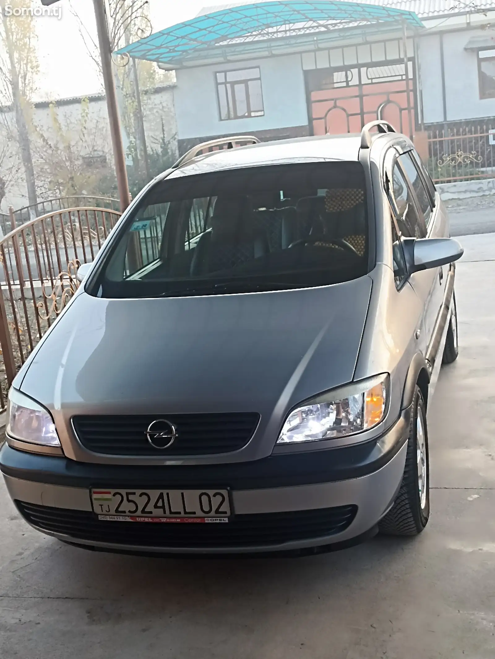 Opel Zafira, 2000-1