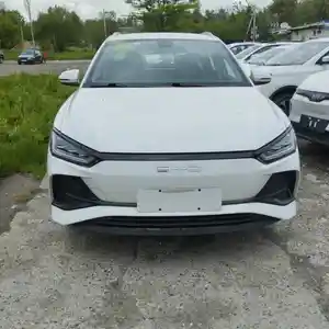 BYD E2, 2024