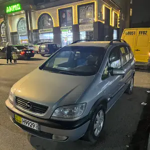 Opel Zafira, 1999