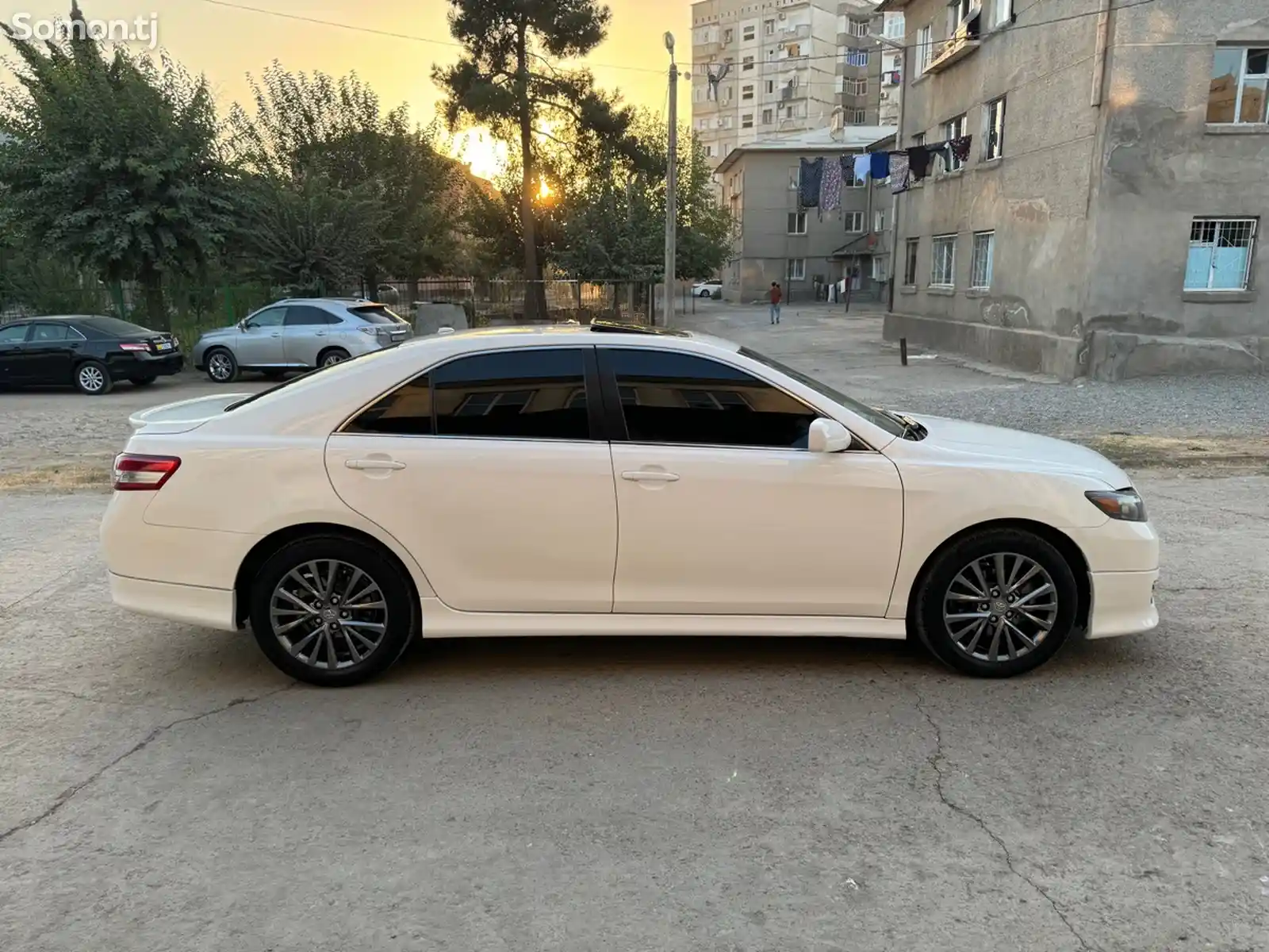 Toyota Camry, 2010-7