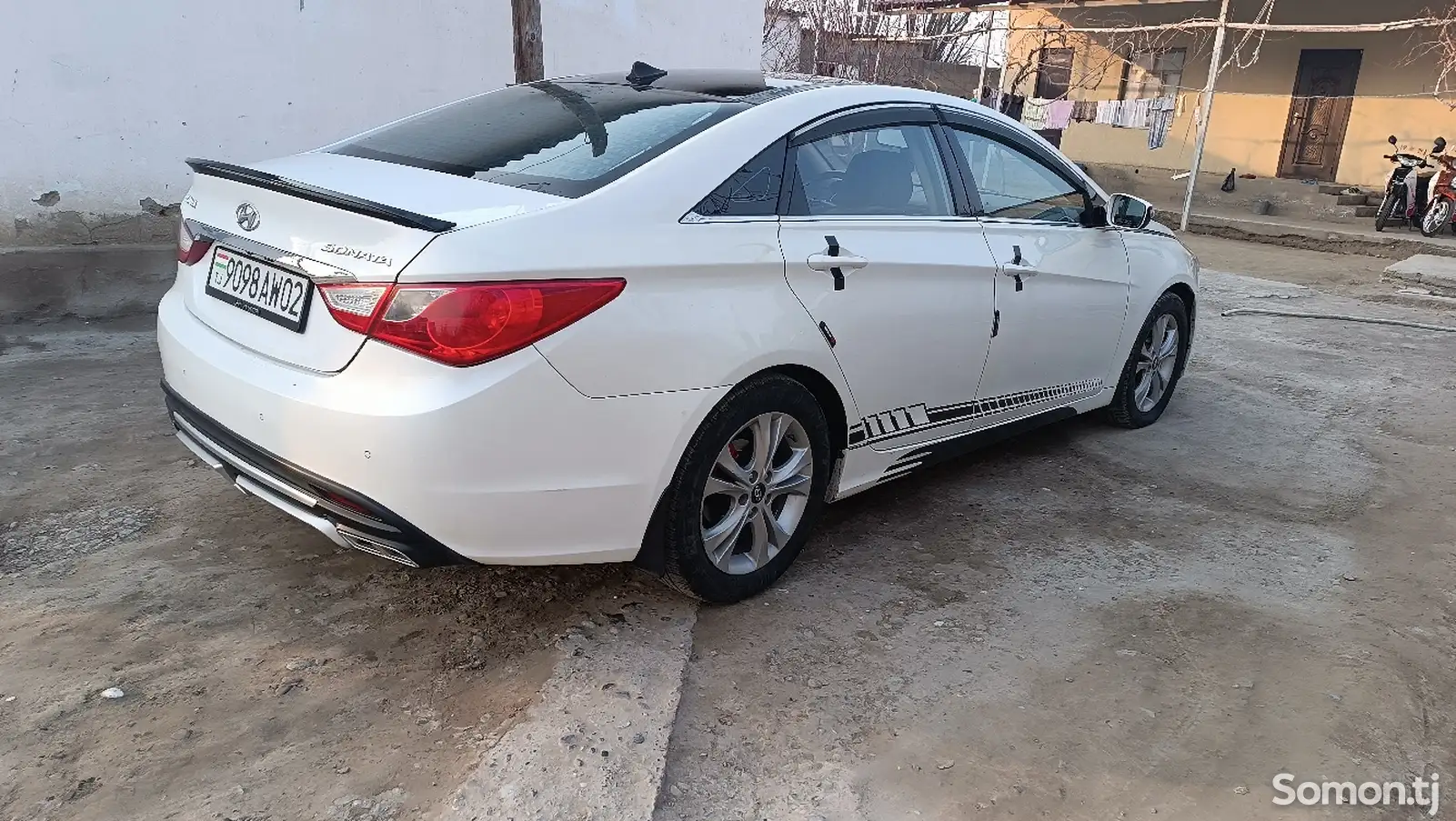 Hyundai Sonata, 2011-1