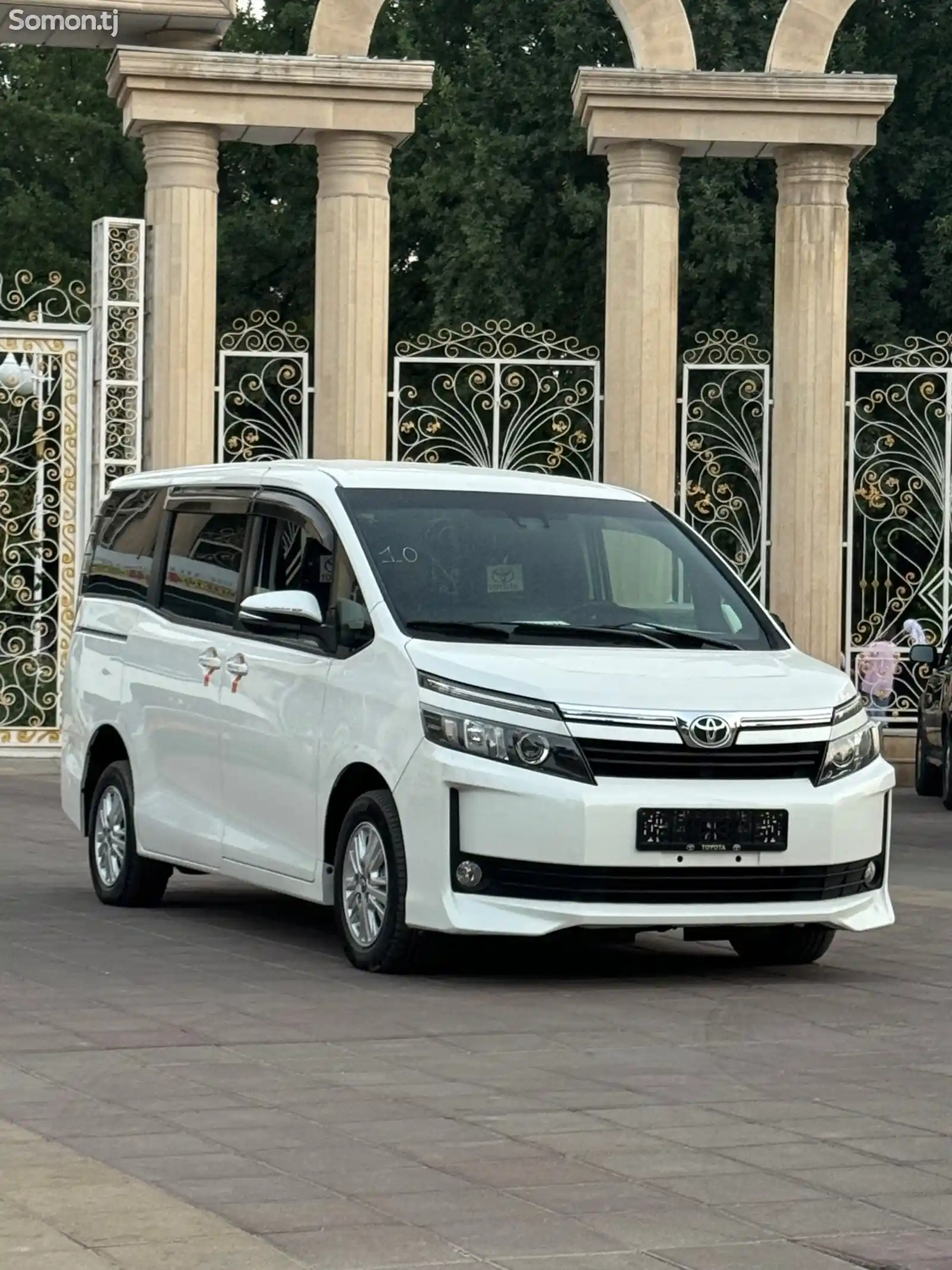 Toyota Voxy, 2016-3