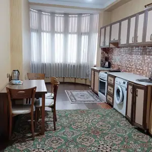 2-комн. квартира, 5 этаж, 108 м², Сино