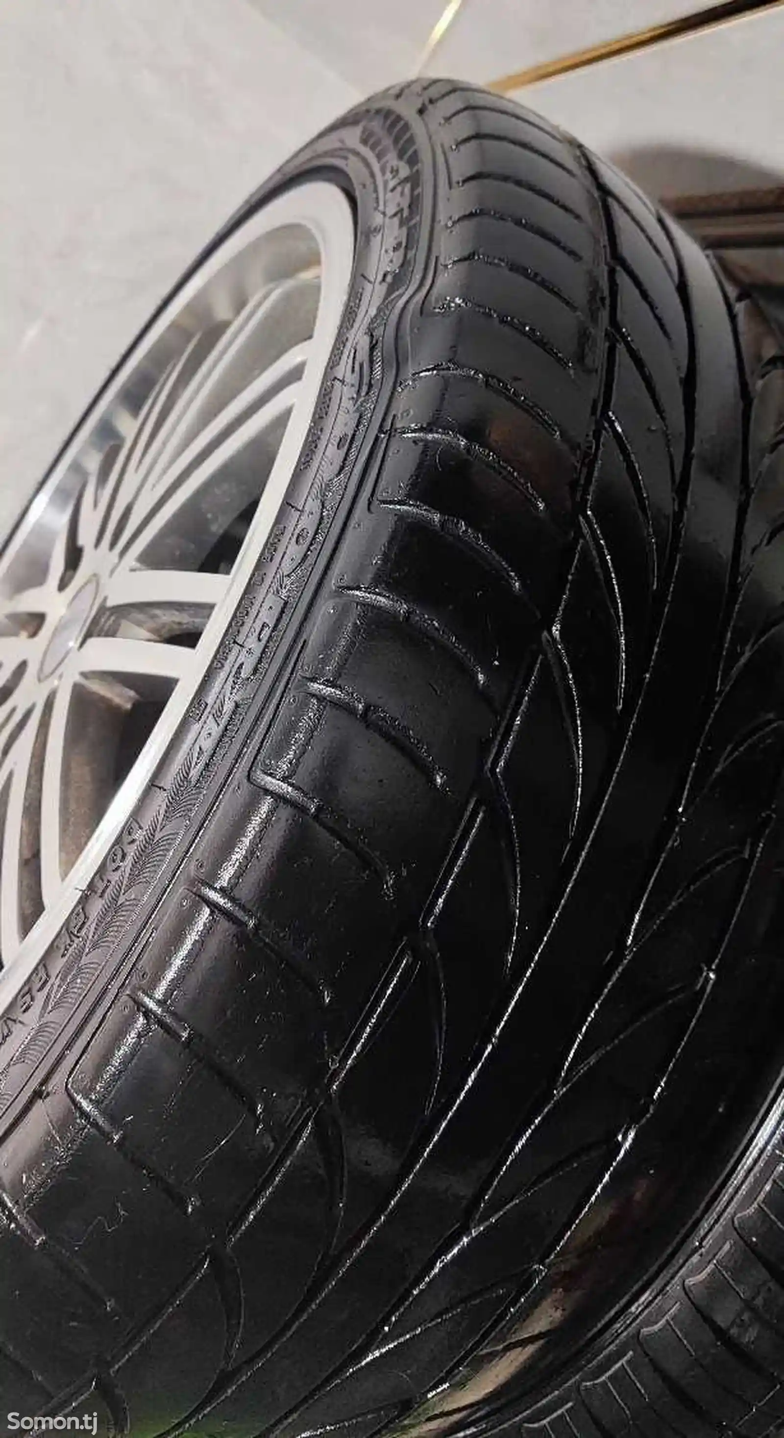 Покрышки Sport 225/45 R18-1