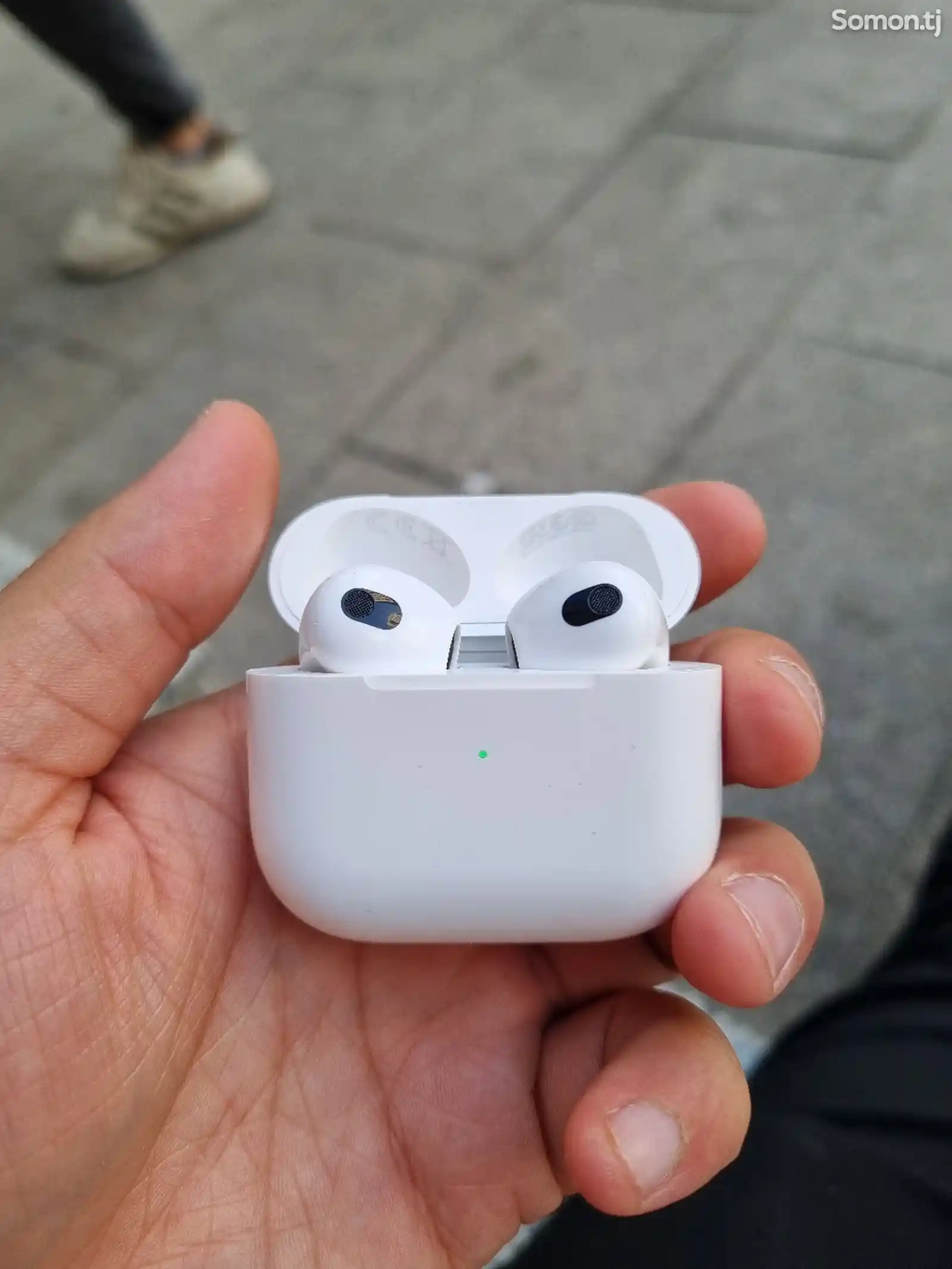 Наушники Apple AirPods 3-1