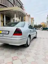 Mercedes-Benz C class, 2000-4