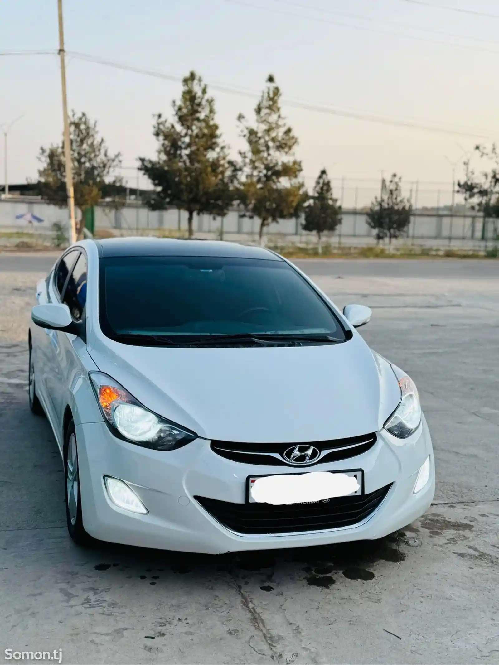 Hyundai Avante, 2011-1