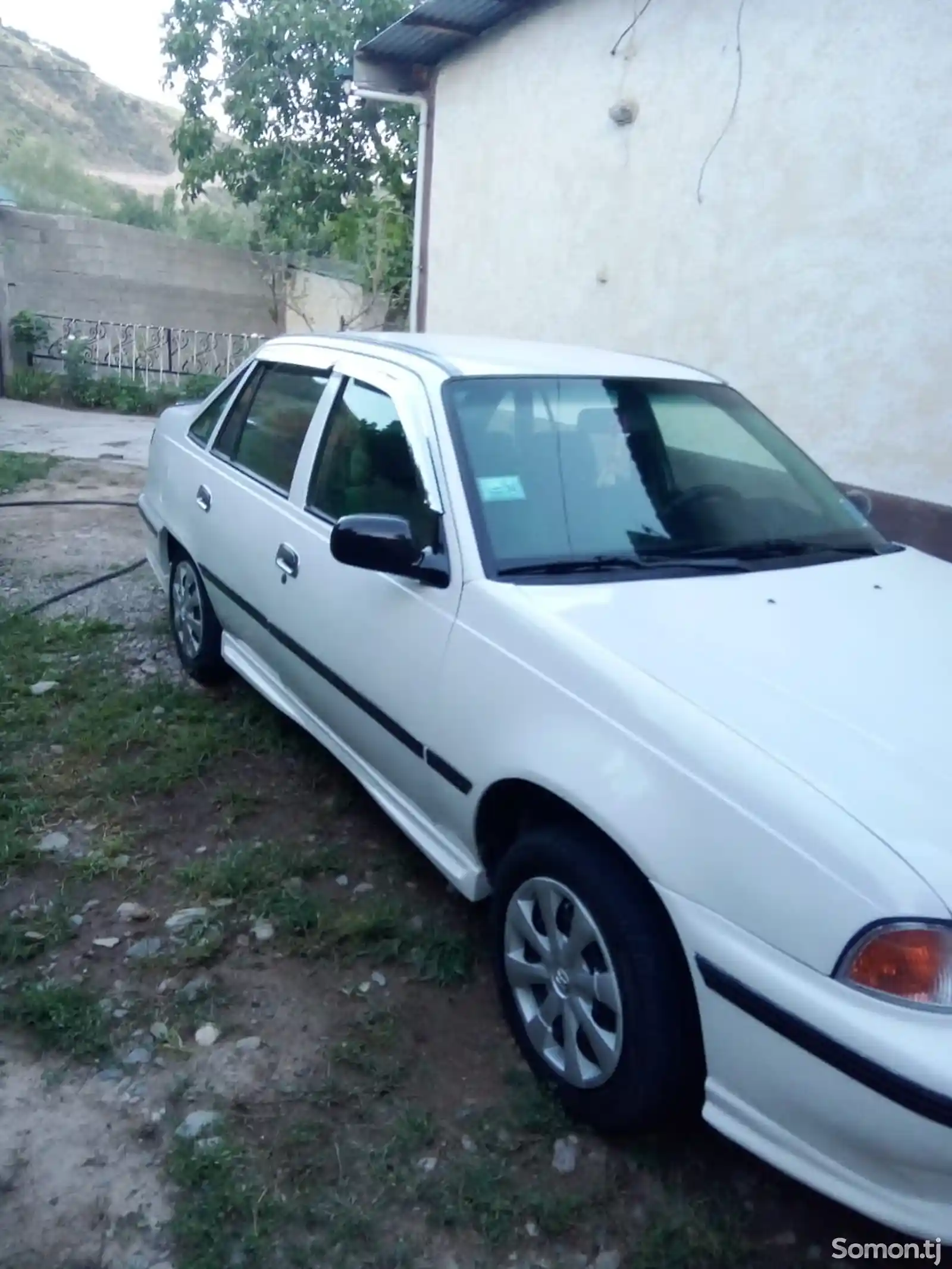 Daewoo Nexia, 1994-5