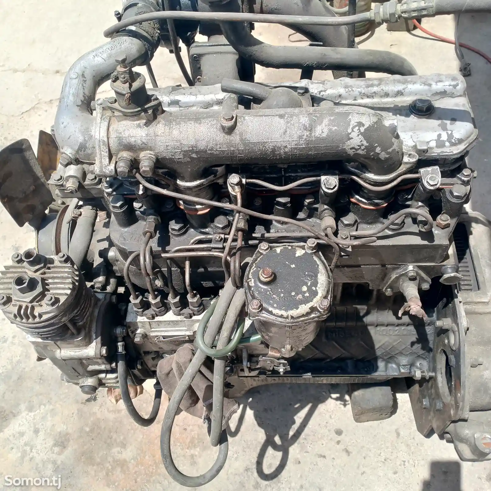 Мотор от грузовика ЗИЛ-5