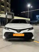 Toyota Camry, 2018-5