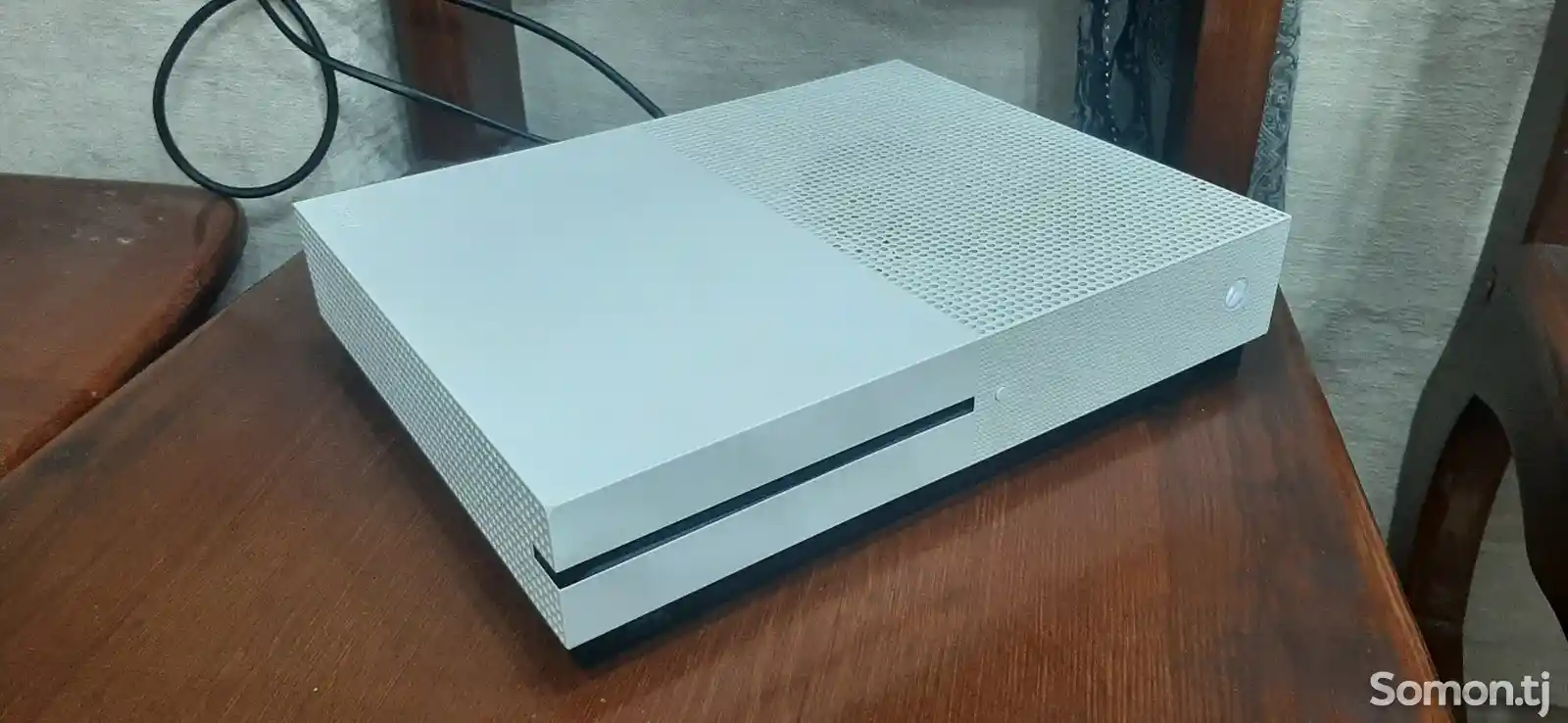 Игровая приставка Xbox One S-3