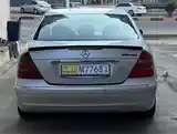 Mercedes-Benz E class, 2002-4