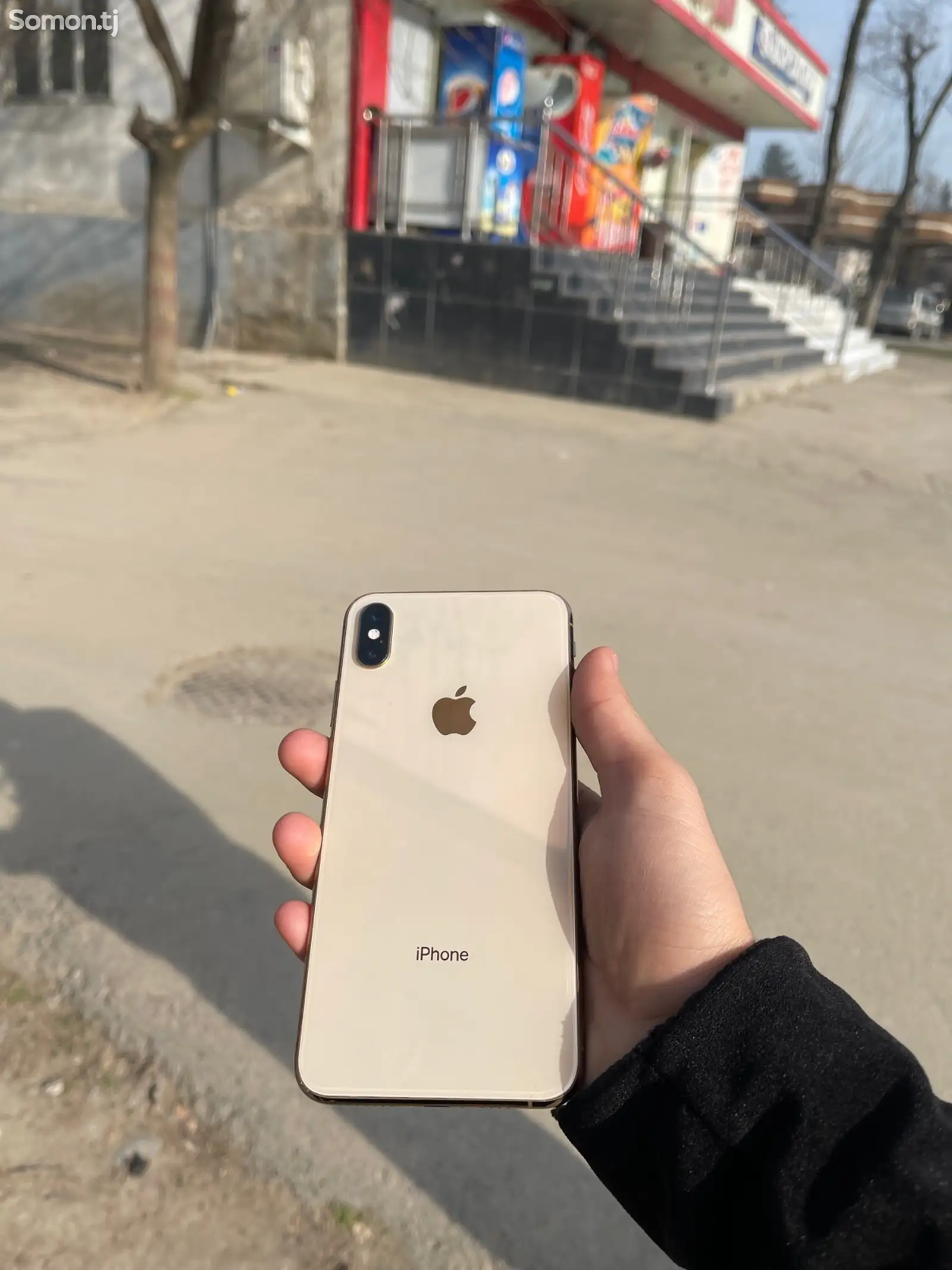 Apple iPhone Xs Max, 64 gb, Gold-1