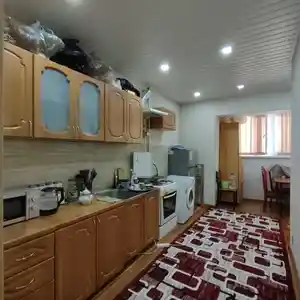 3-комн. квартира, 1 этаж, 78 м², Фирдавсӣ