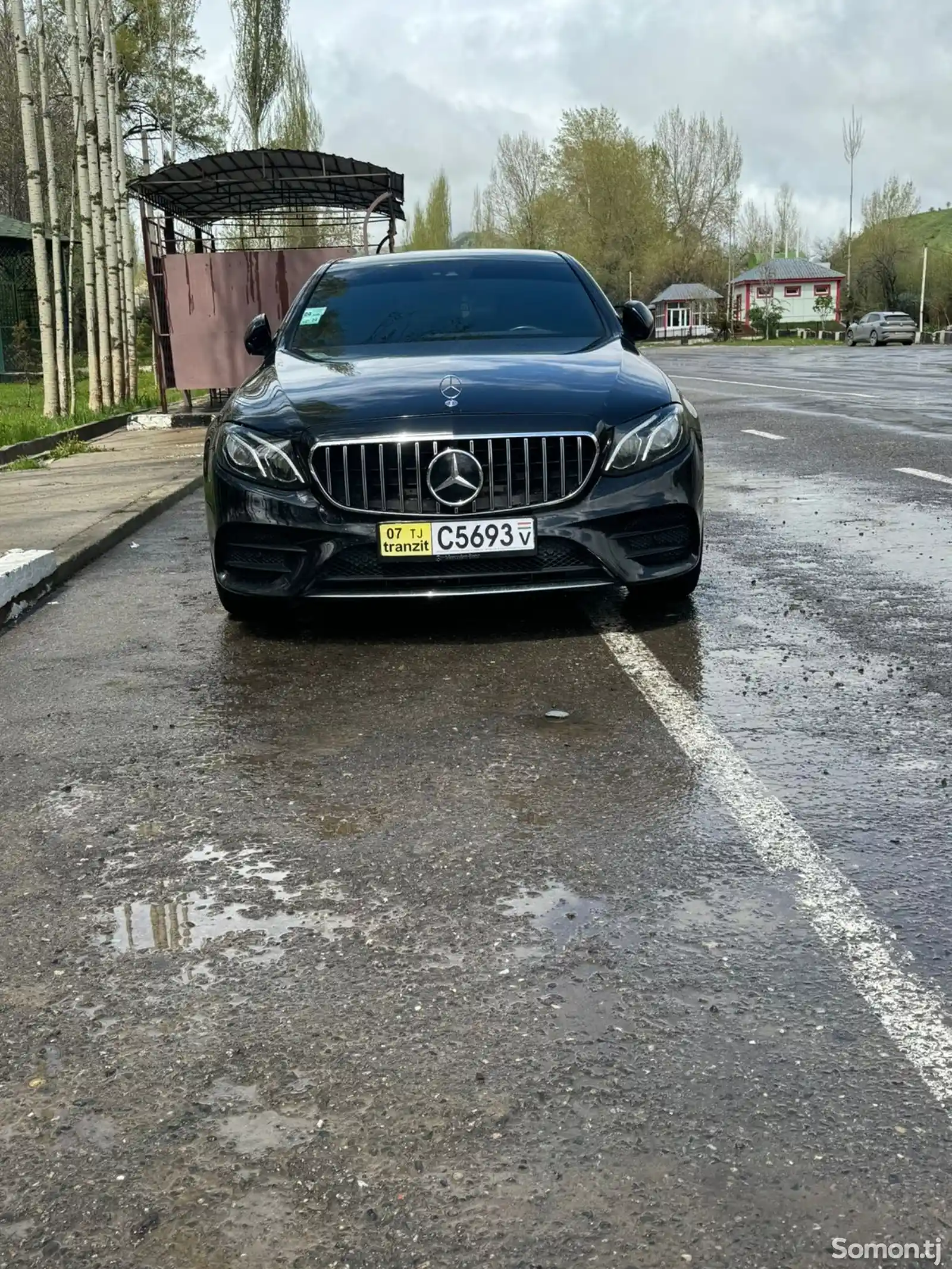 Mercedes-Benz E class, 2017-1
