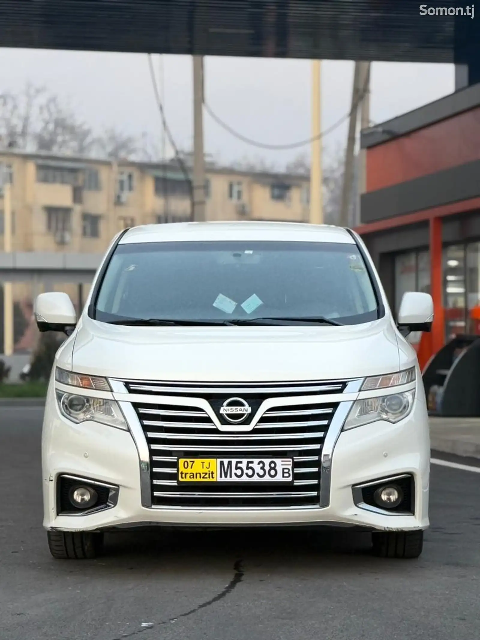 Nissan Elgrand, 2014-1