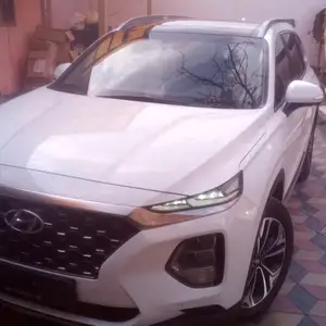 Hyundai Santa Fe, 2018