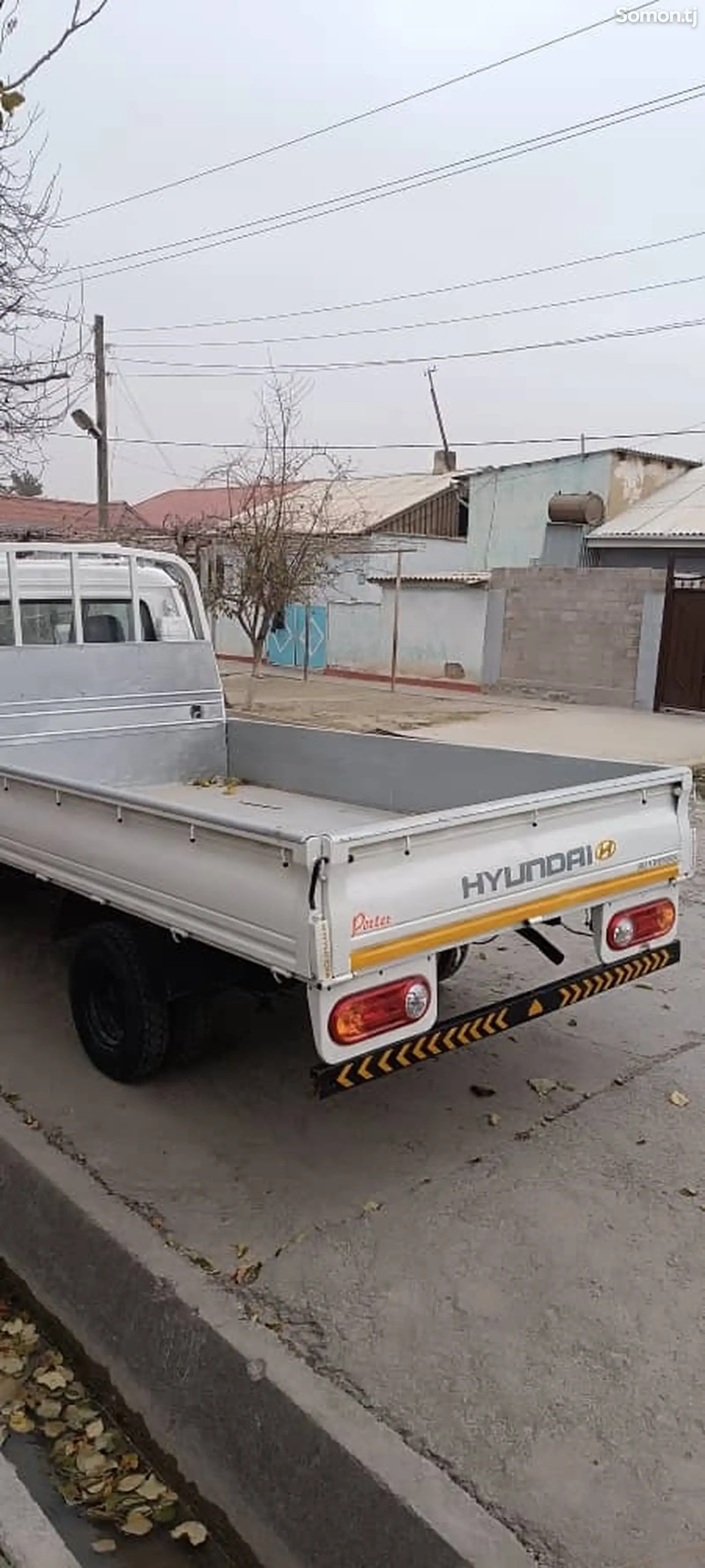 Бортовой автомобиль Hyundai Porter, 2002-1