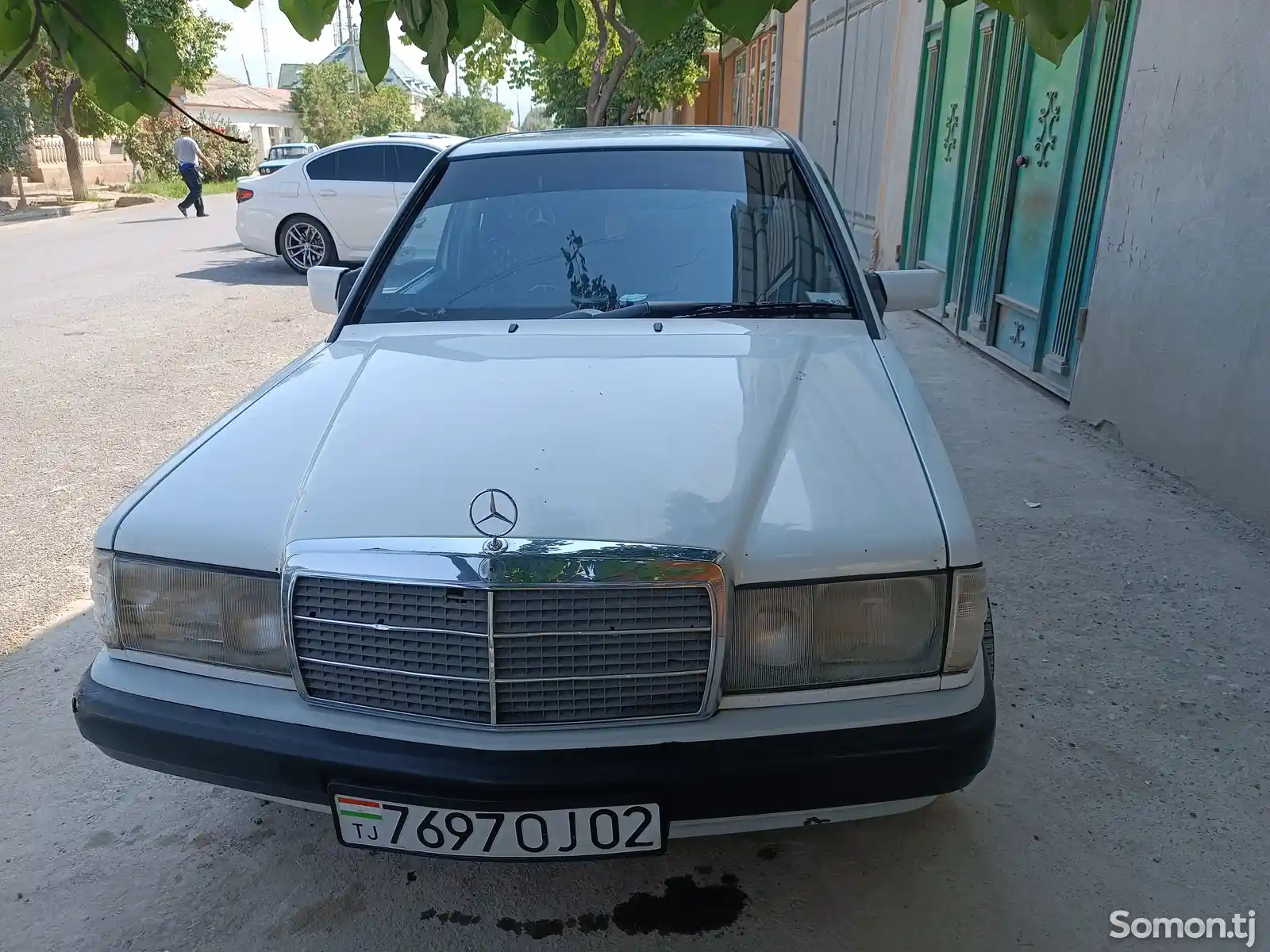 Mercedes-Benz W201, 1990-1