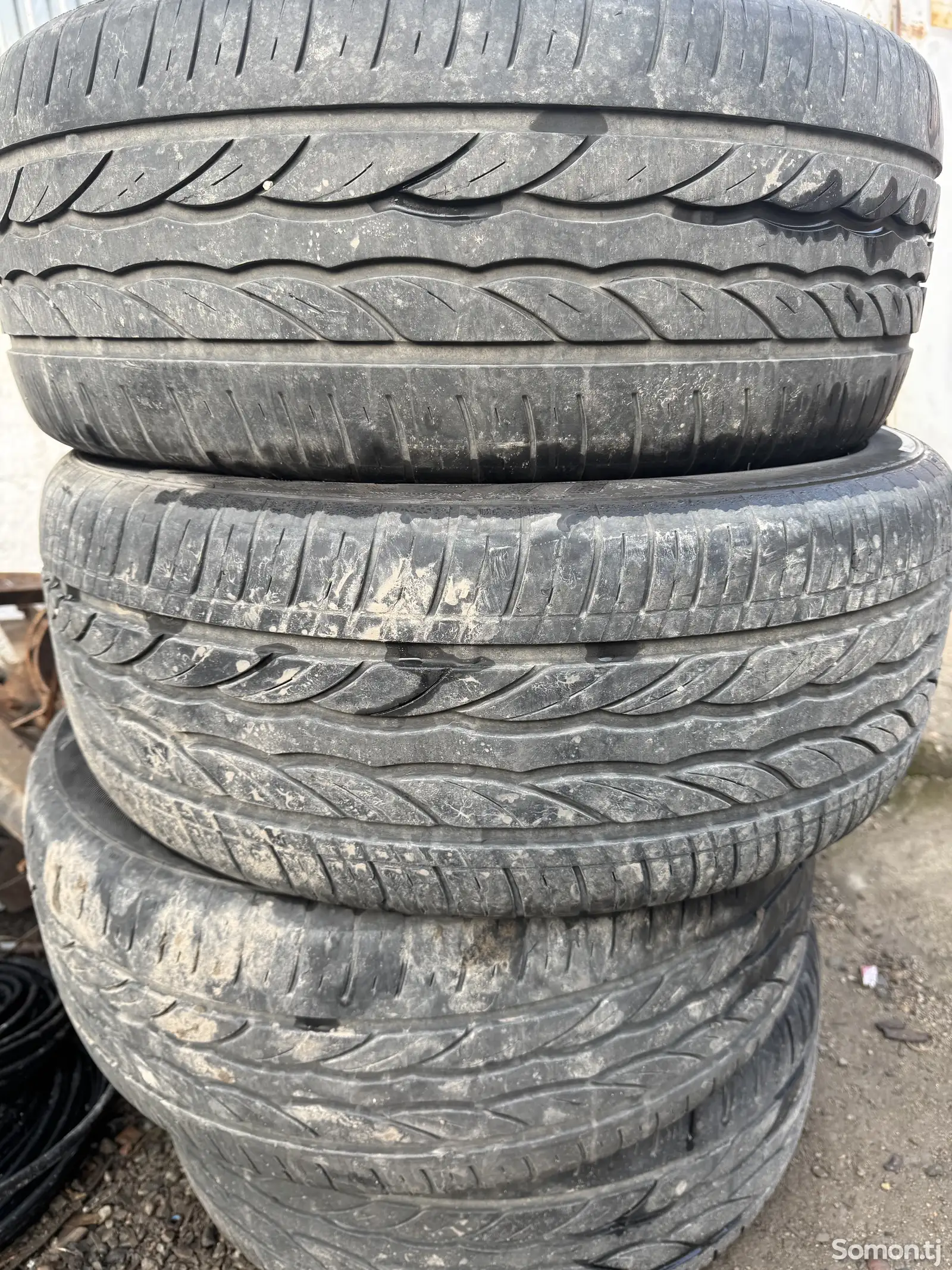 Шины 235/50 R18-1