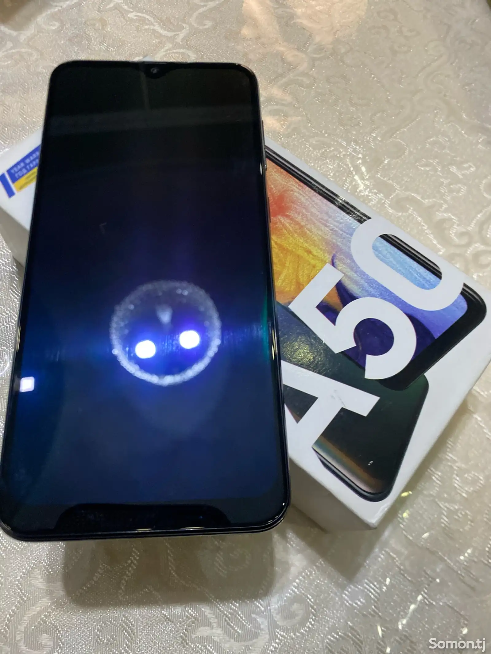 Samsung Galaxy A50-1