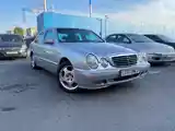 Mercedes-Benz E class, 2000-2