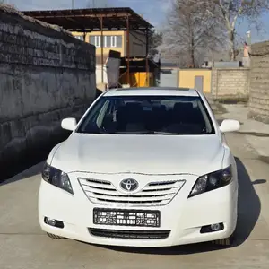 Toyota Camry, 2009