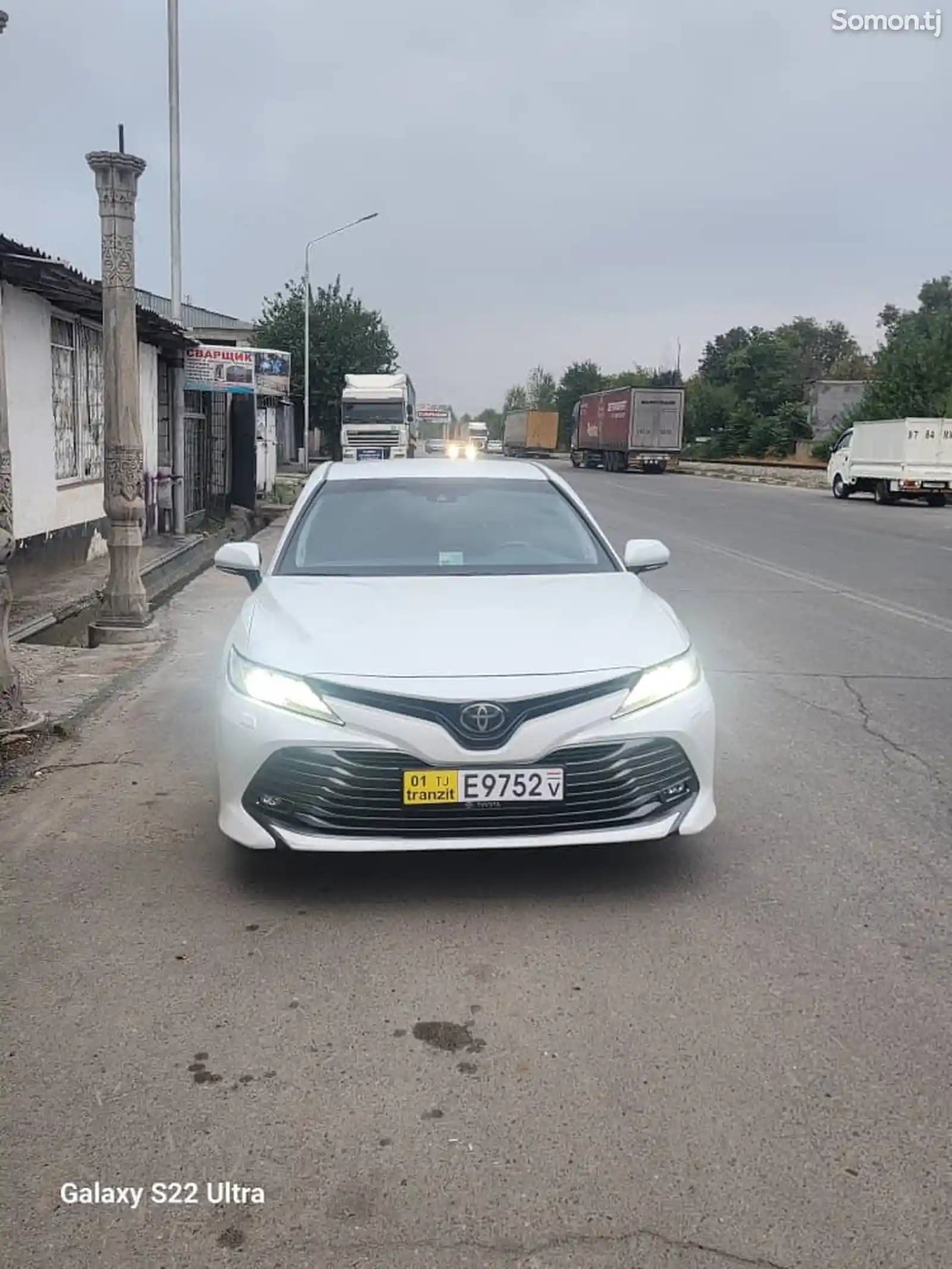 Toyota Camry, 2019-6