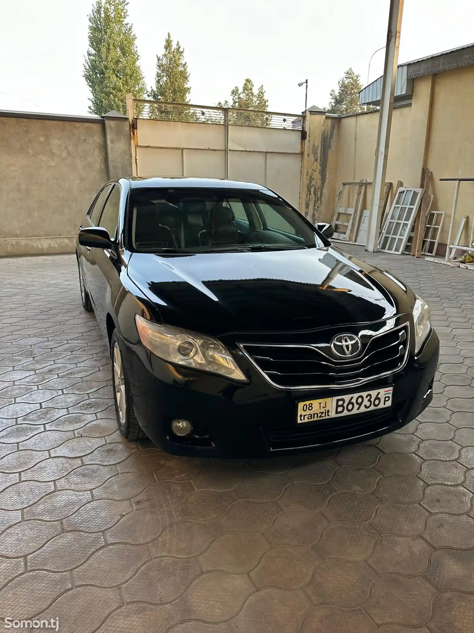 Toyota Camry, 2010-4