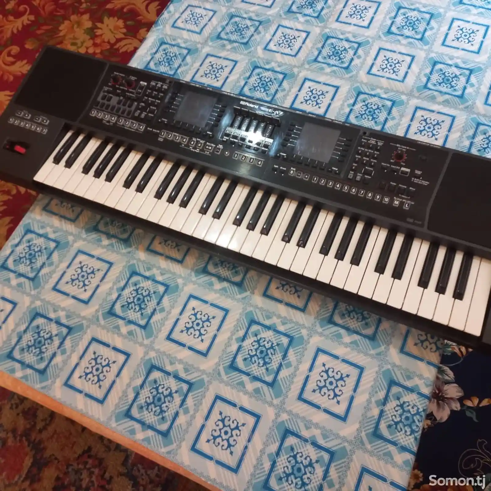 Синтезатор Roland E-A7-1