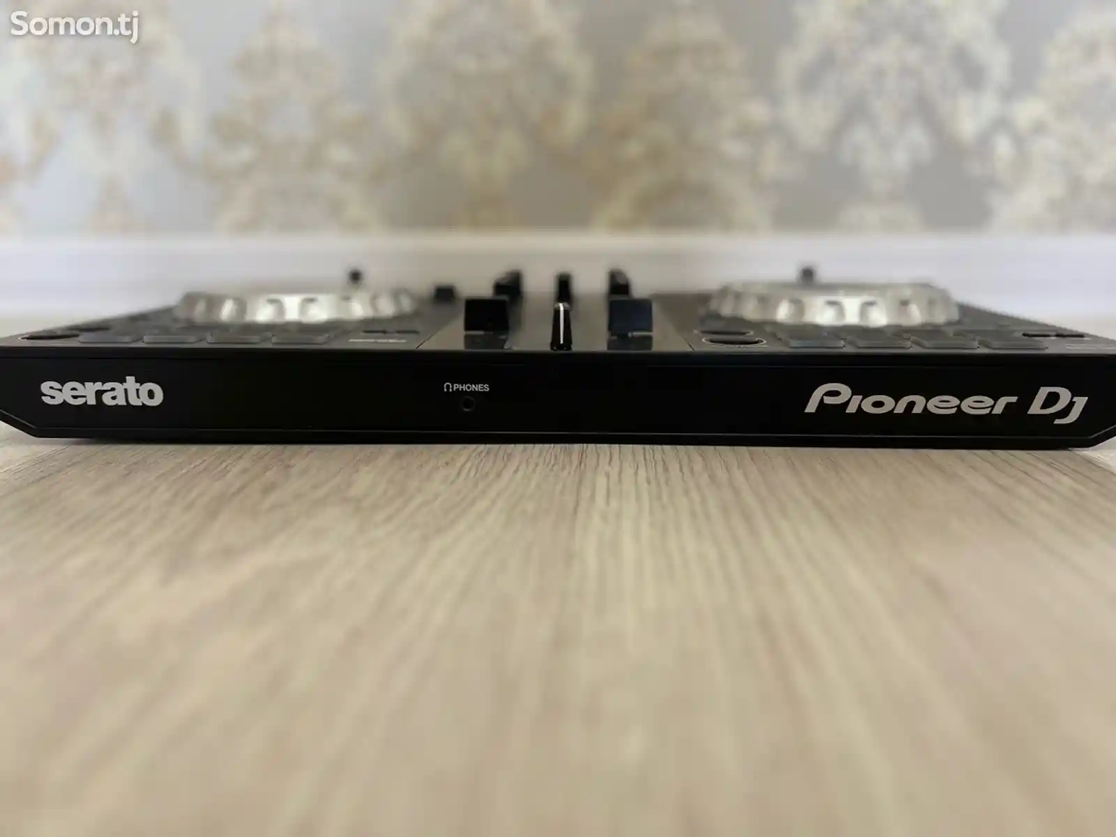 DJ контроллер Pioneer DDJ-SB3-9