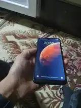 Телефон Xiaomi-3