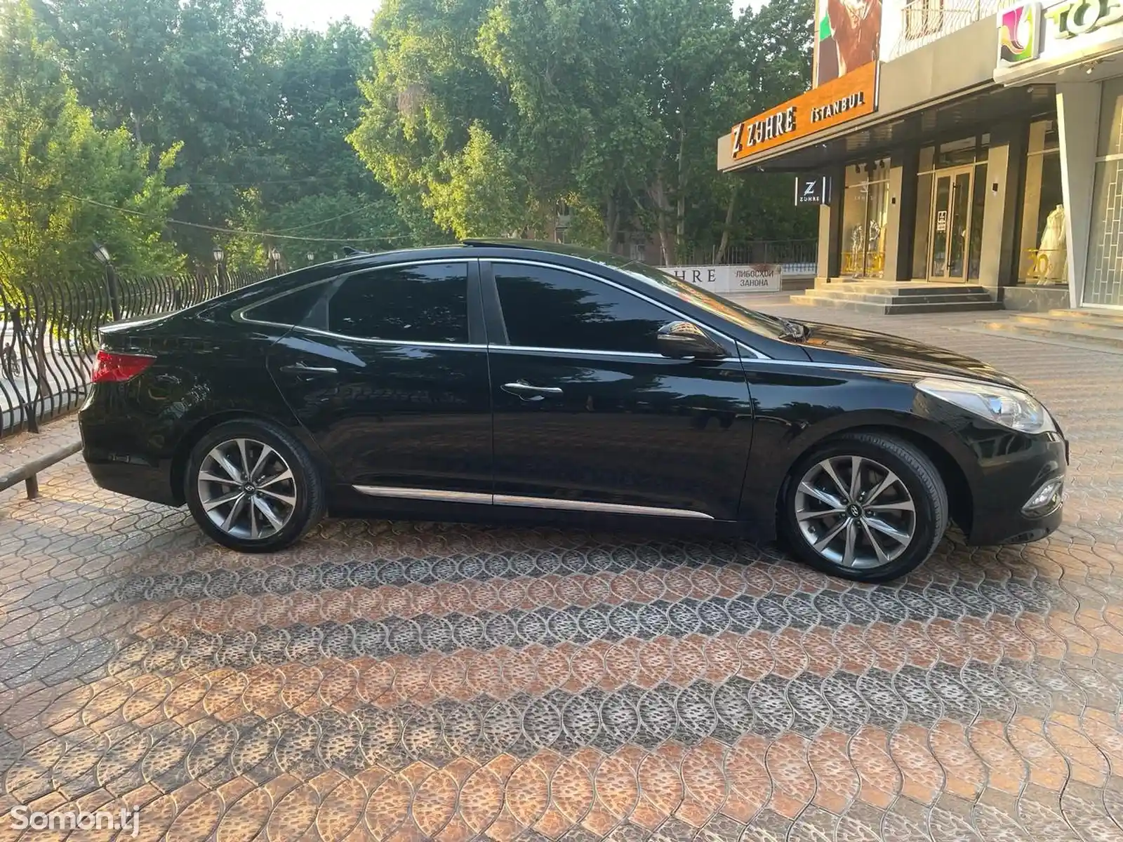 Hyundai Grandeur, 2011-2