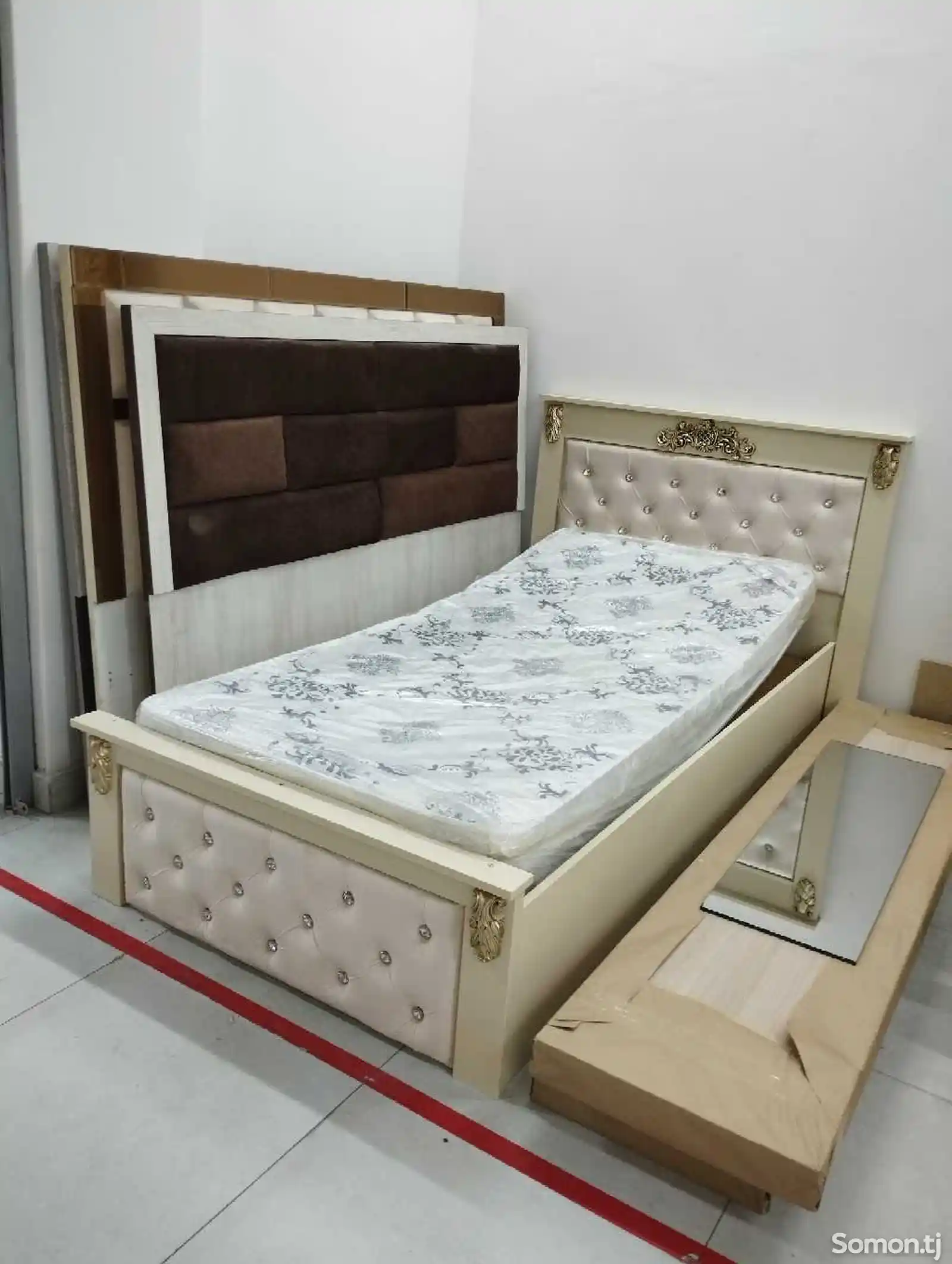 Односпальная кровать-2
