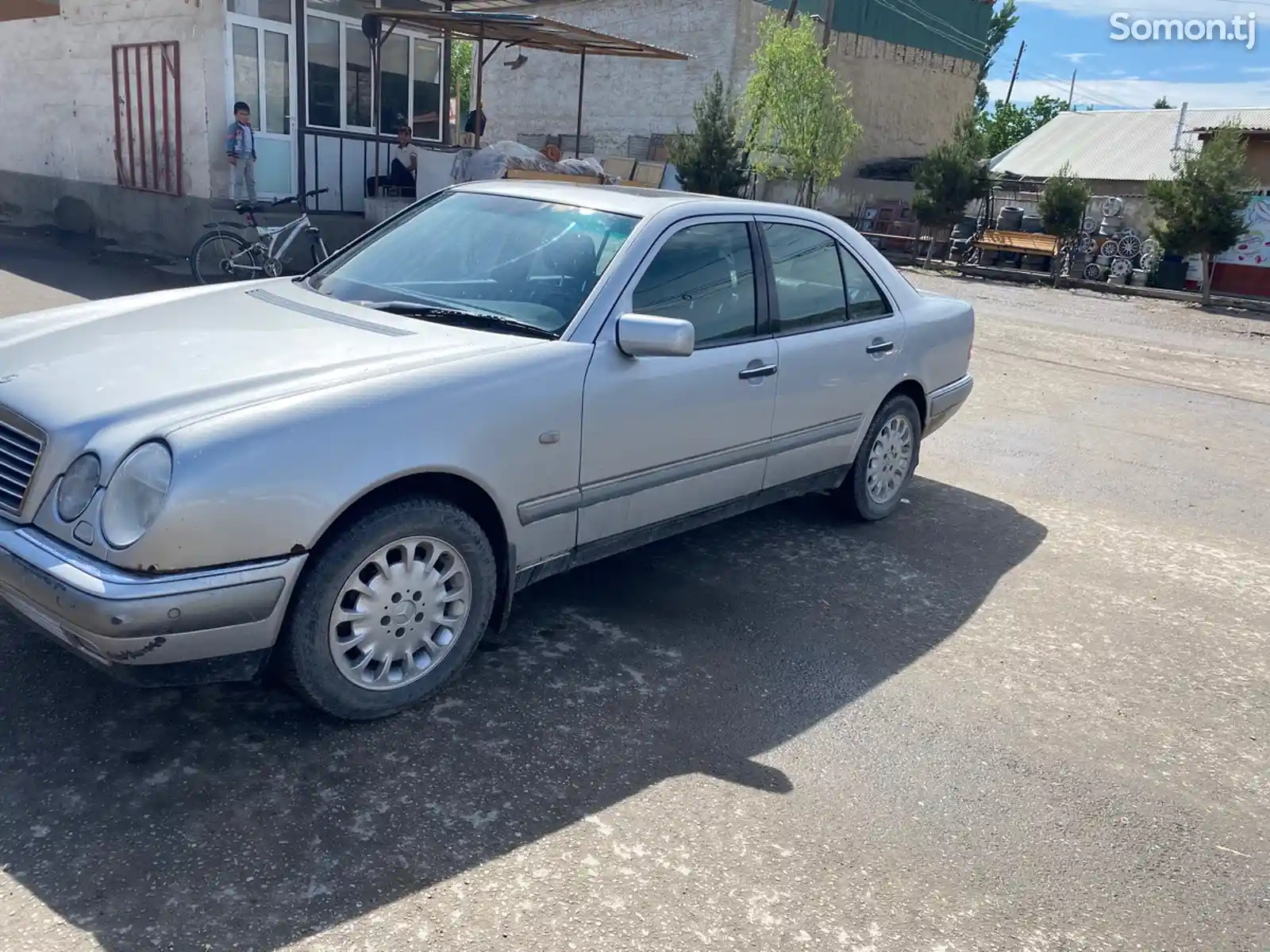 Mercedes-Benz E class, 2000-1