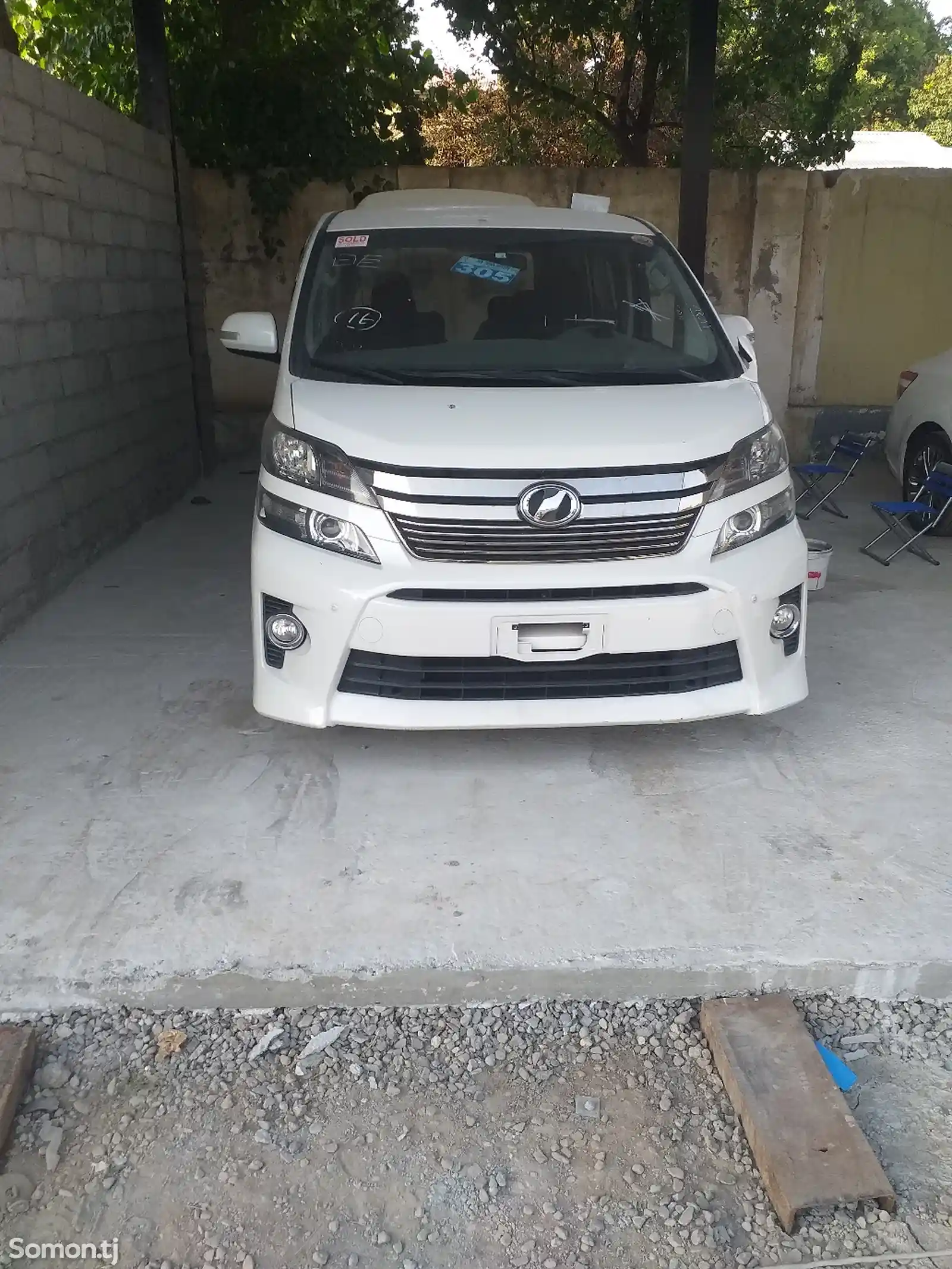 Toyota Vellfire, 2014-3