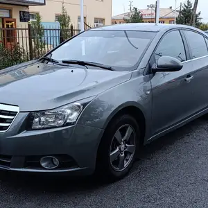 Chevrolet Cruze, 2011