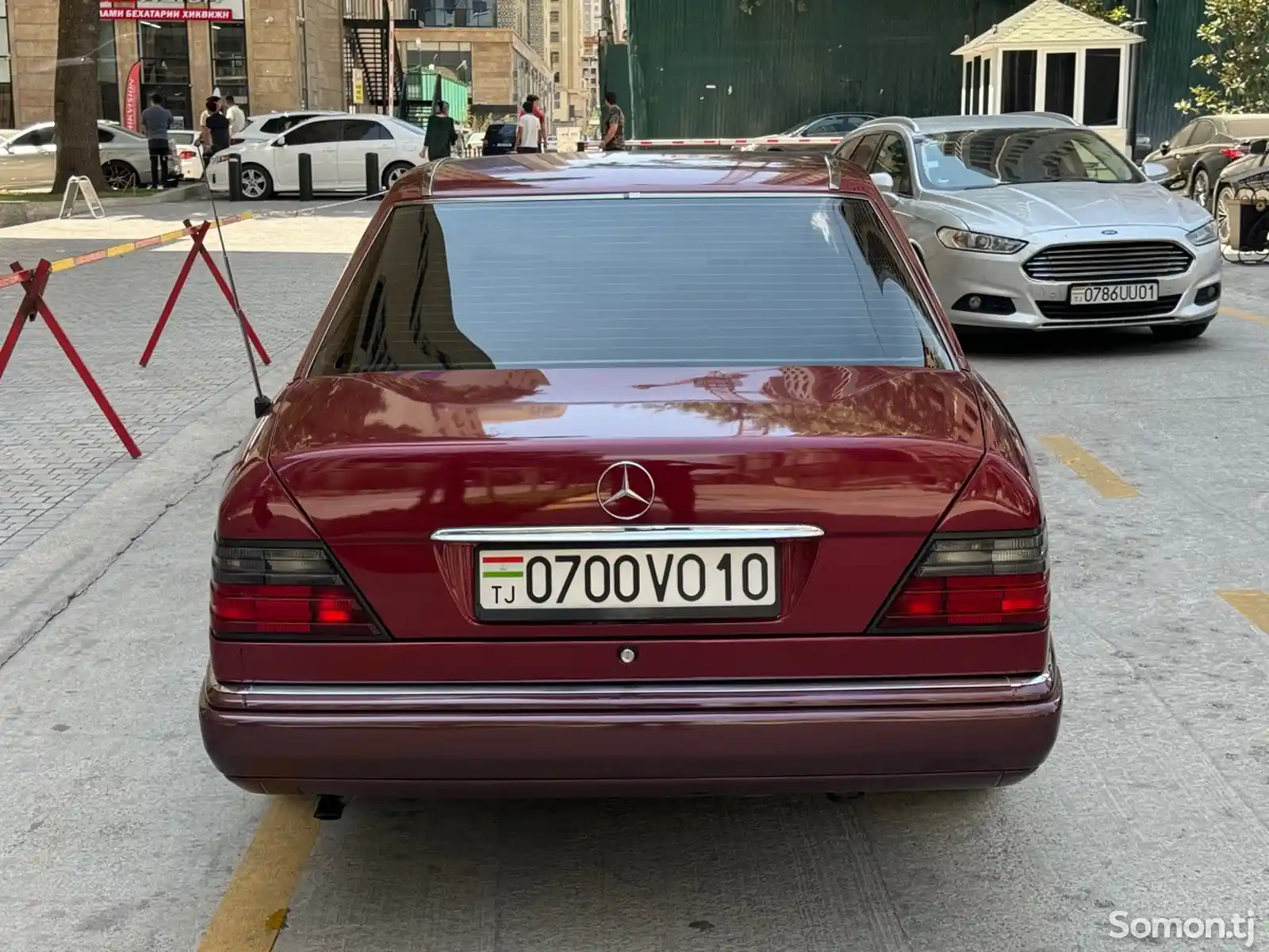 Mercedes-Benz E class, 1992-2