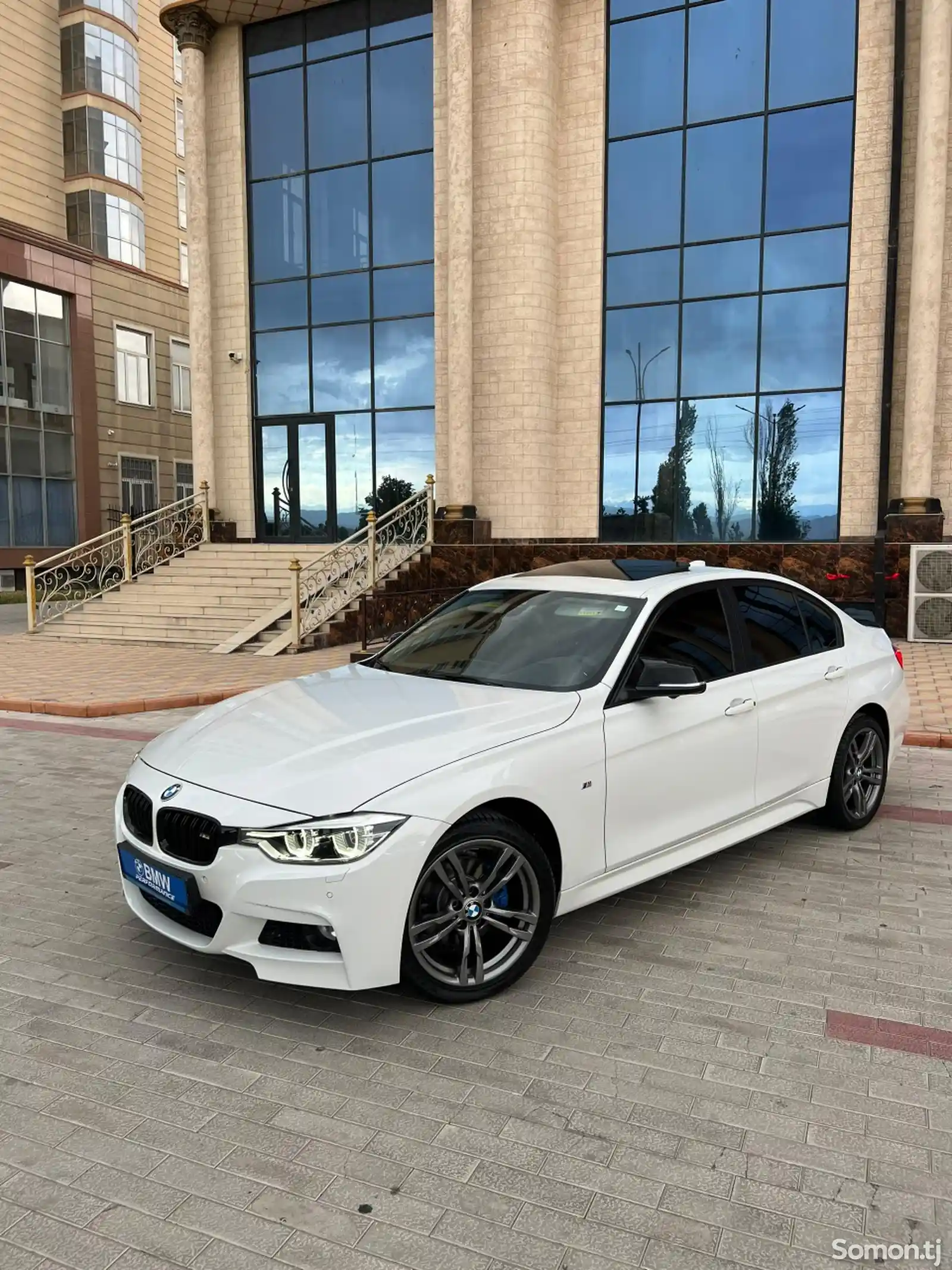 BMW 3 series, 2017-9