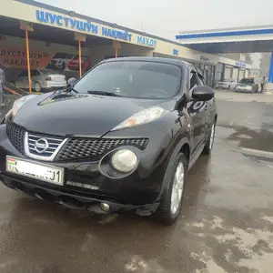 Nissan Juke, 2011